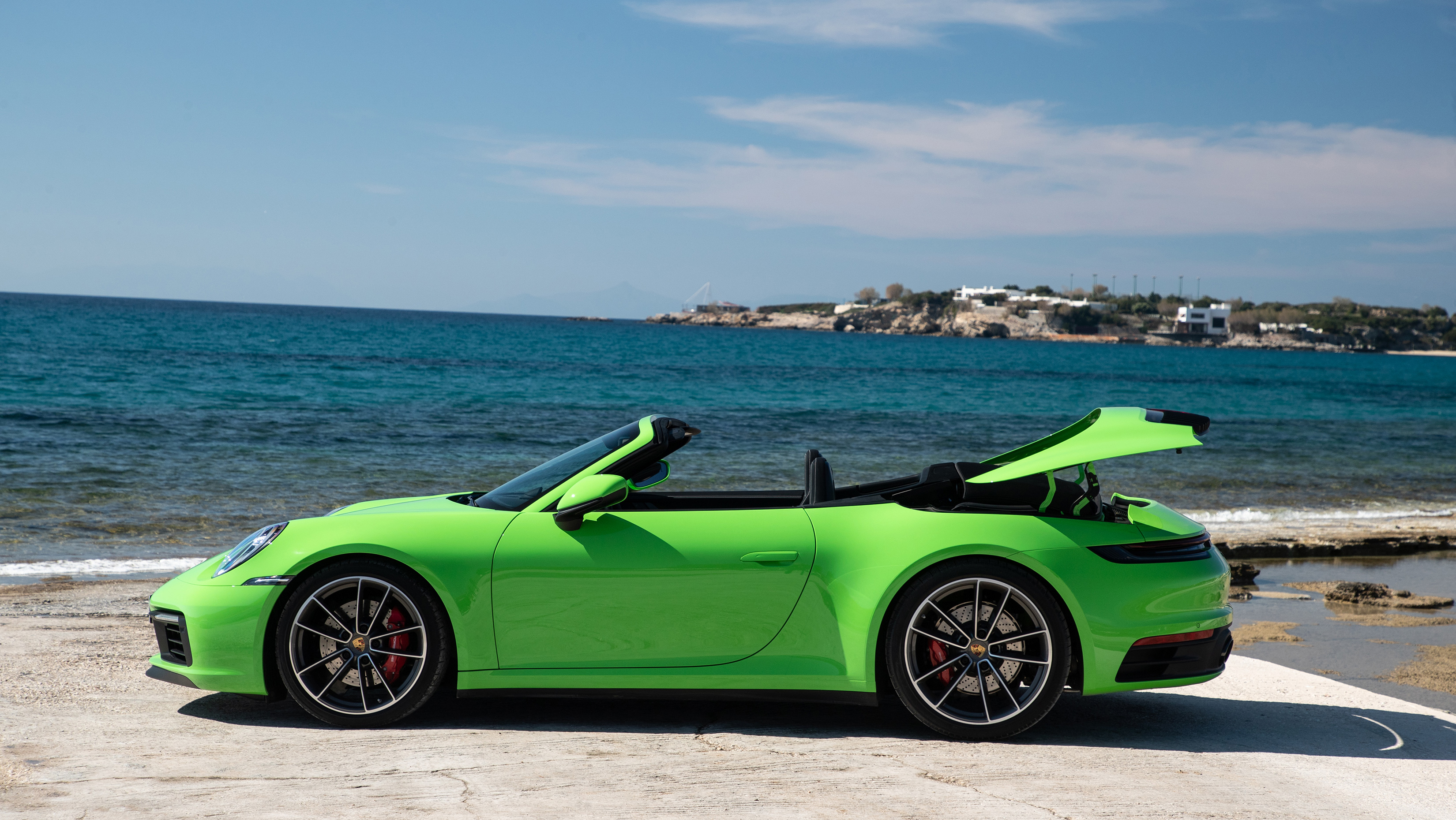PORSCHE 911 carrera