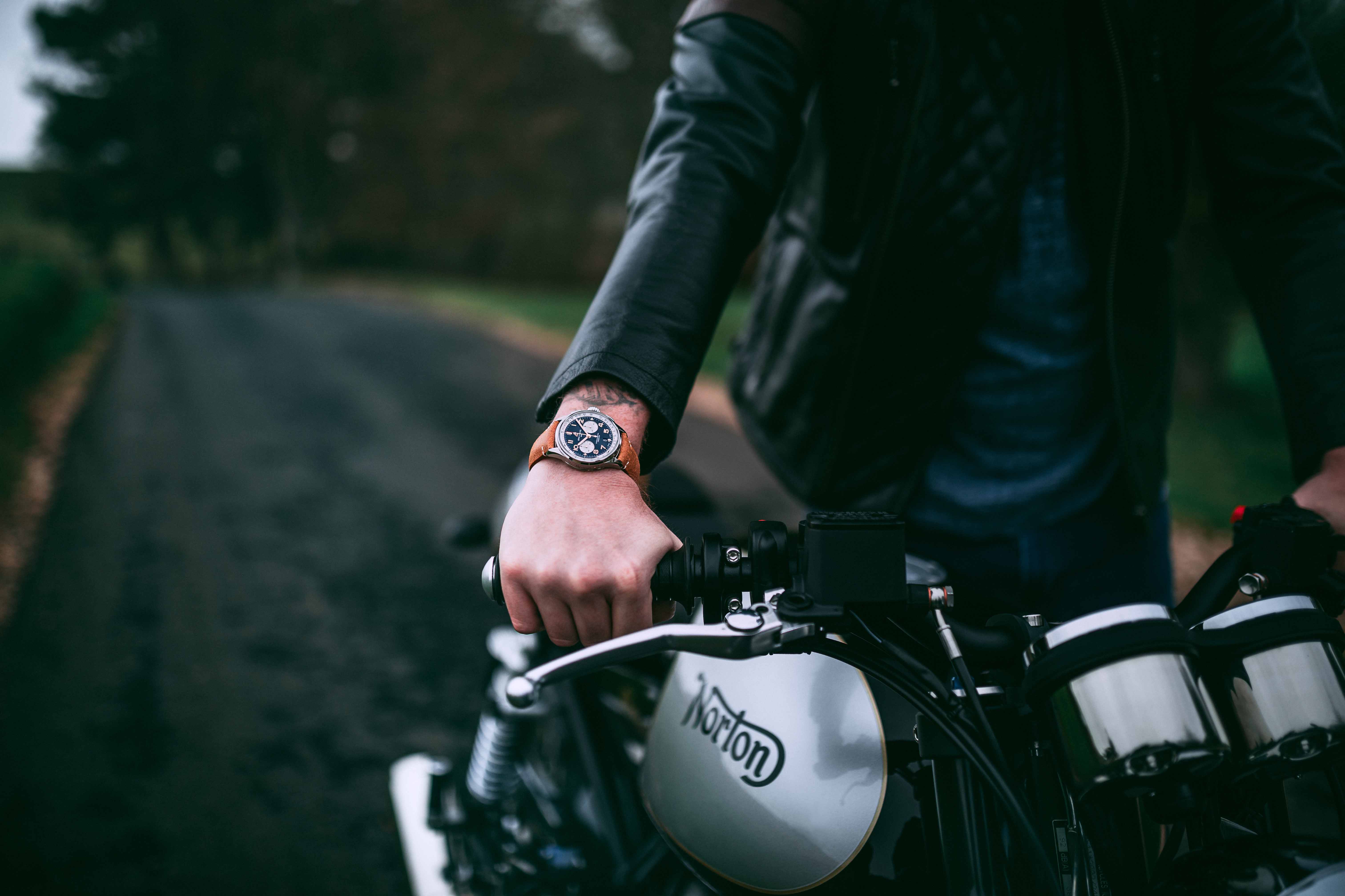 NORTON-BREITLING